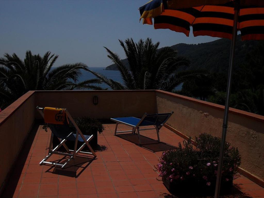 الشقق الفندقية لاكونافي  Casa Del Golfo الغرفة الصورة
